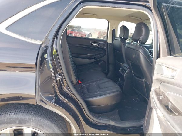 2019 FORD EDGE TITANIUM — I8