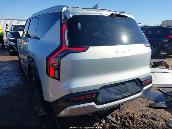 2024 KIA EV9 LAND