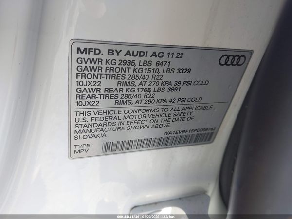 2023 AUDI Q8