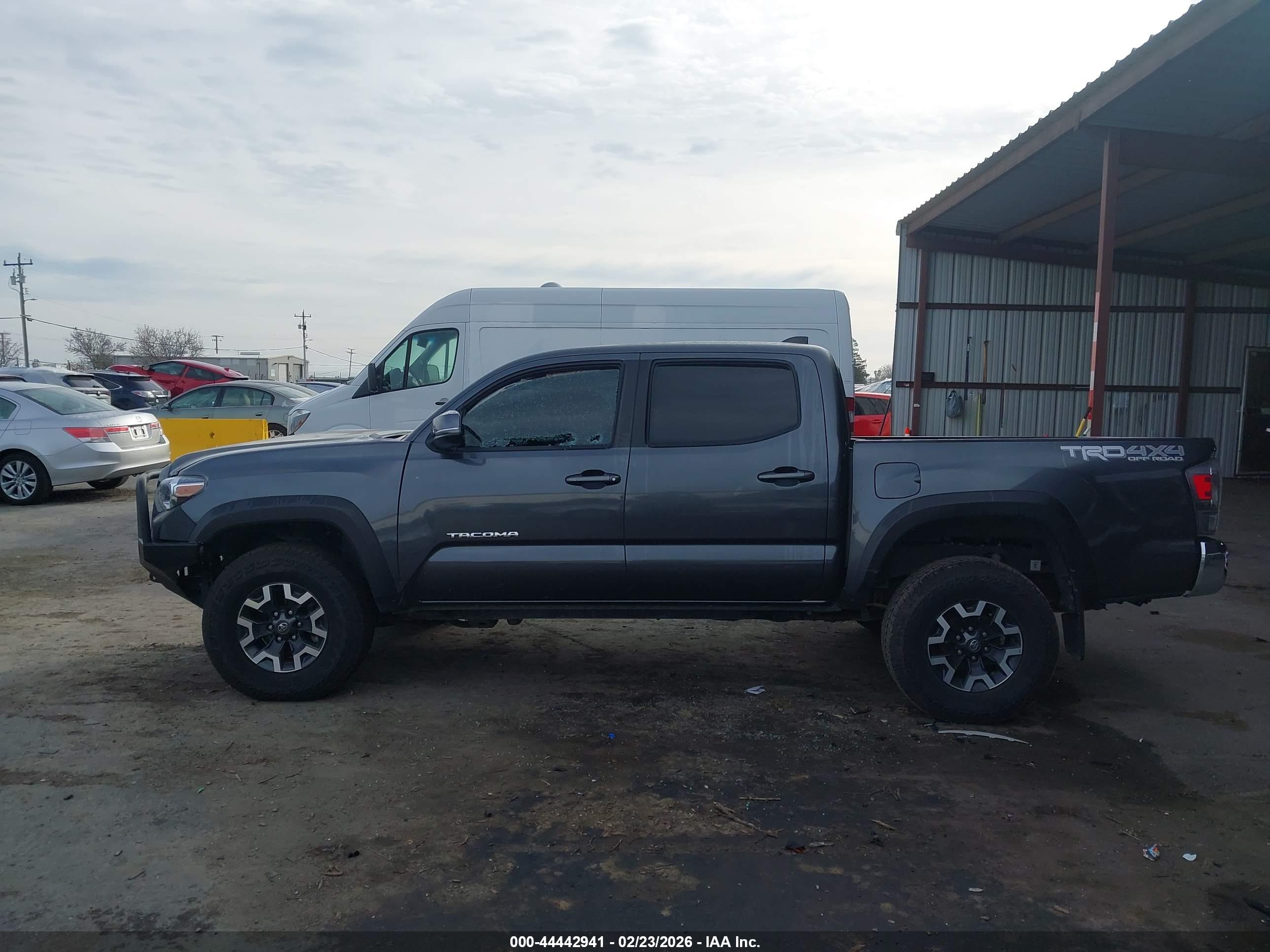 2022 TOYOTA TACOMA TRD OFF ROAD