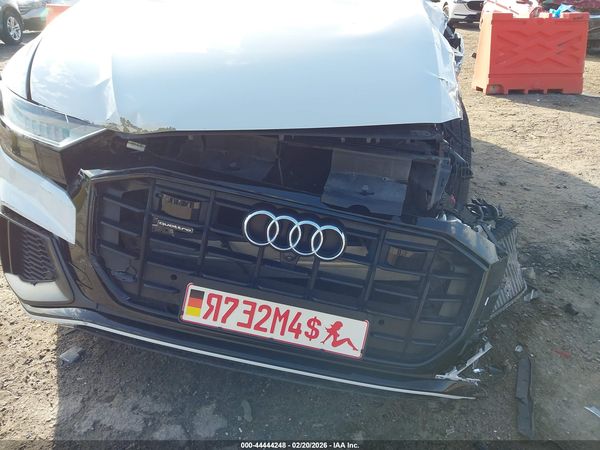 2020 AUDI Q8