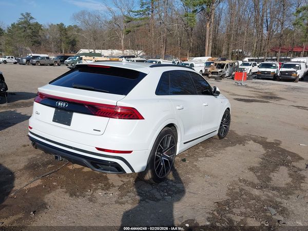 2020 AUDI Q8