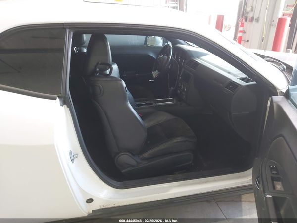 2014 DODGE CHALLENGER SRT8