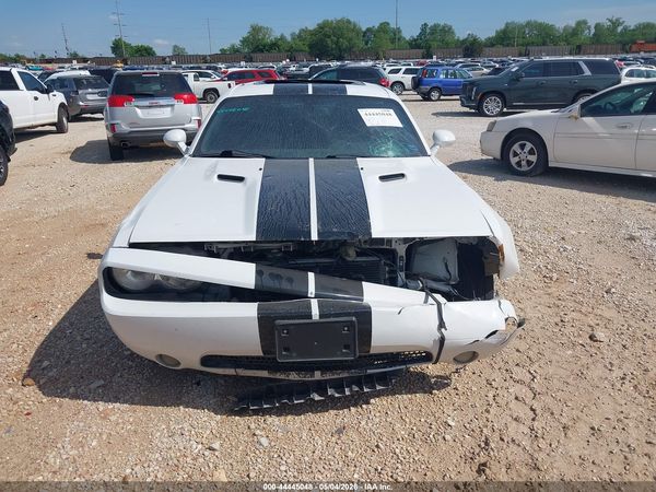 2014 DODGE CHALLENGER SRT8