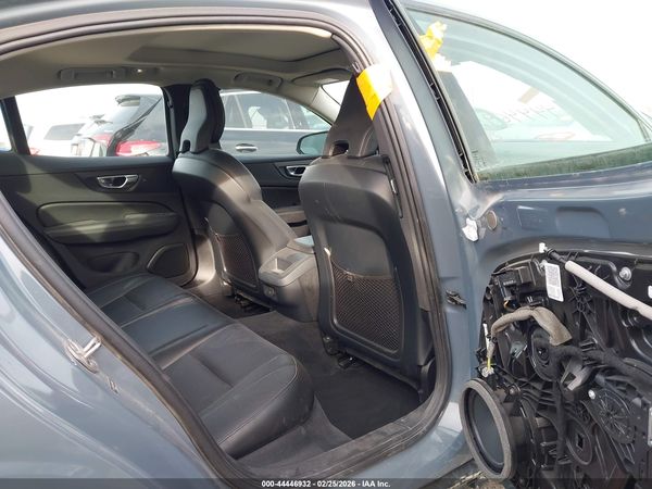 2024 VOLVO S60 B5 CORE DARK THEME