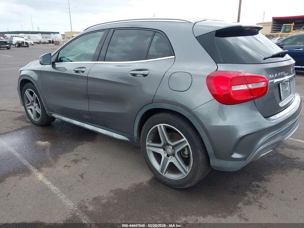 2016 MERCEDES-BENZ GLA 250 GLA250