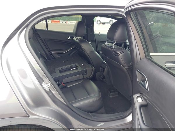 2016 MERCEDES-BENZ GLA 250 GLA250