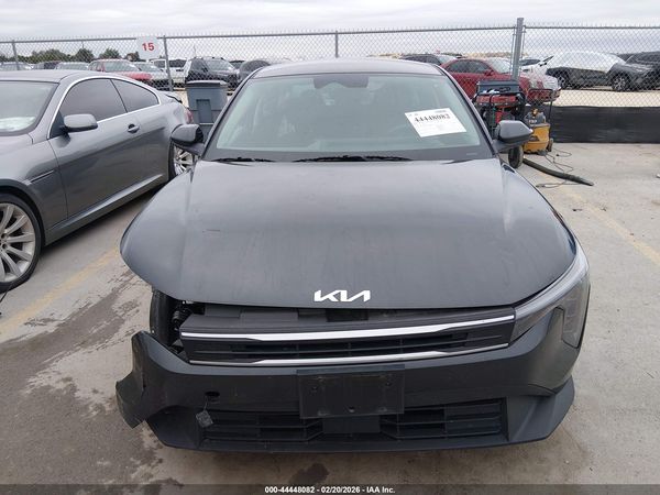 2025 KIA K4 LX