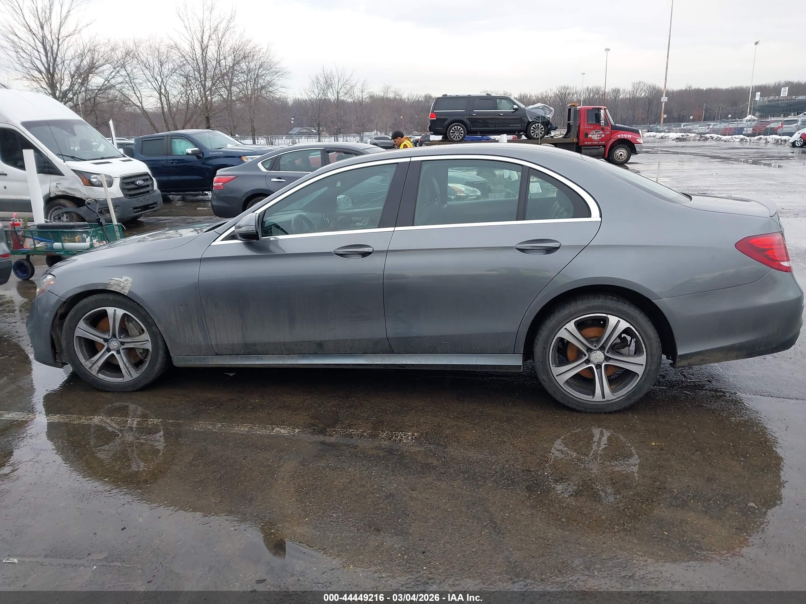 2017 MERCEDES-BENZ E 300 4MATIC