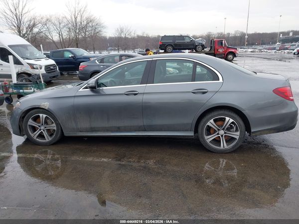 2017 MERCEDES-BENZ E 300