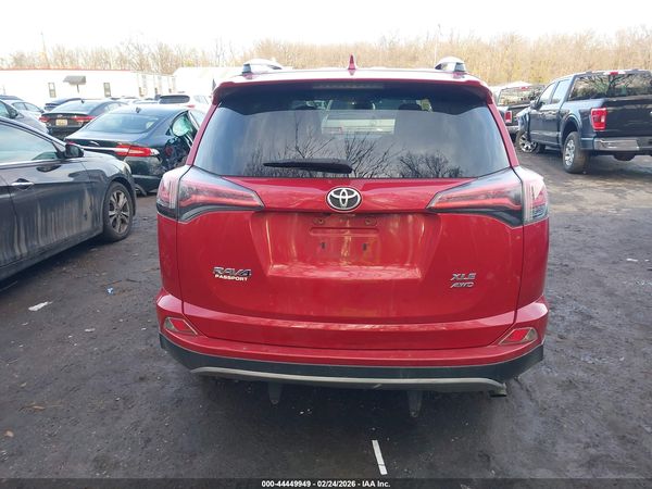 2017 TOYOTA RAV4 XLE