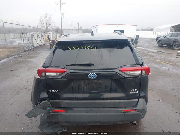 2020 TOYOTA RAV4 HYBRID XLE