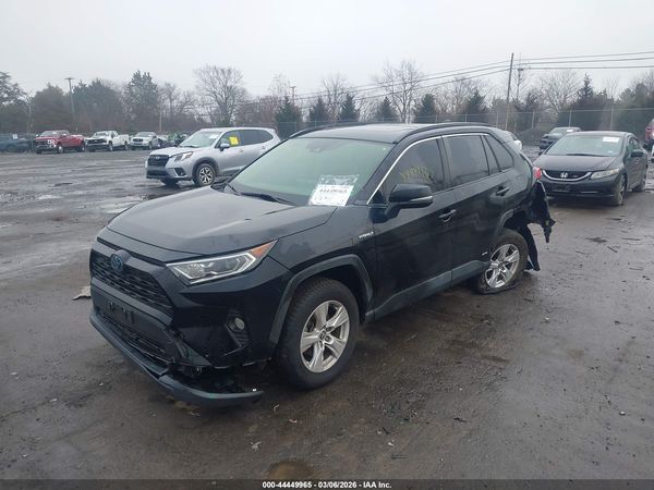 2020 TOYOTA RAV4 HYBRID XLE