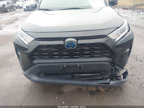 2020 TOYOTA RAV4 HYBRID XLE