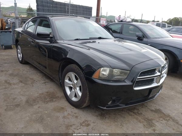 2012 DODGE CHARGER SXT