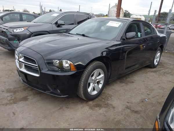2012 DODGE CHARGER SXT