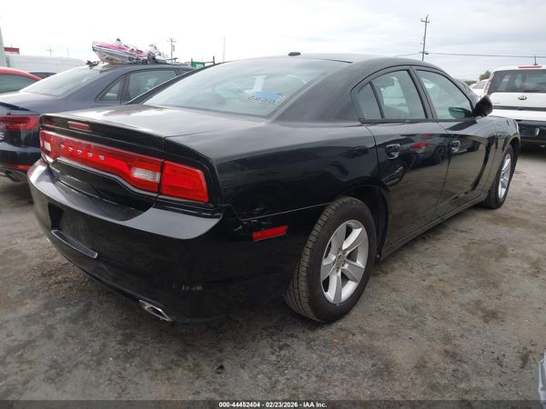 2012 DODGE CHARGER SXT