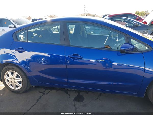 2017 KIA FORTE LX