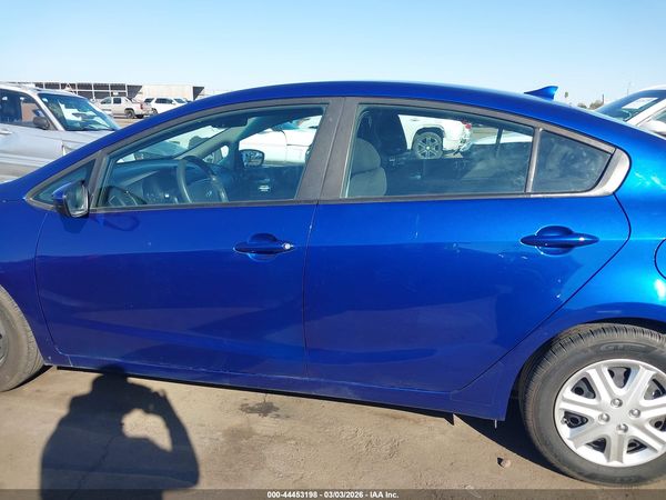 2017 KIA FORTE LX
