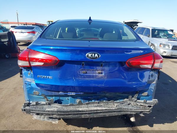 2017 KIA FORTE LX