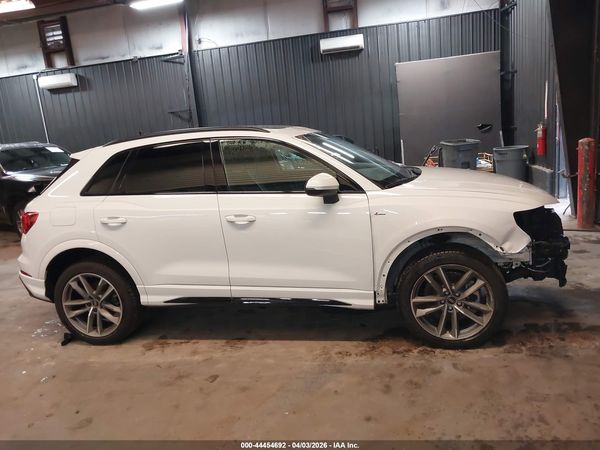 2025 AUDI Q3