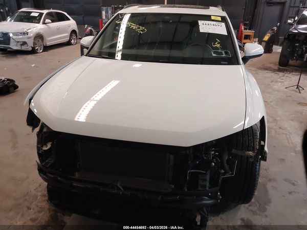 2025 AUDI Q3
