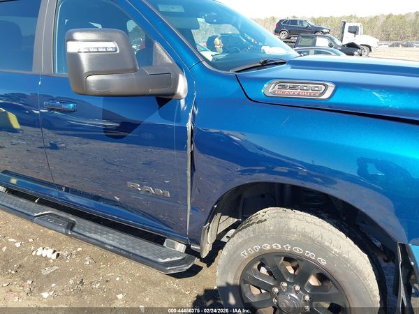 2024 RAM 2500 BIG HORN  4X4 6'4 BOX