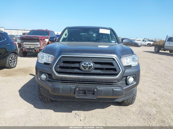 2022 TOYOTA TACOMA SR5 V6