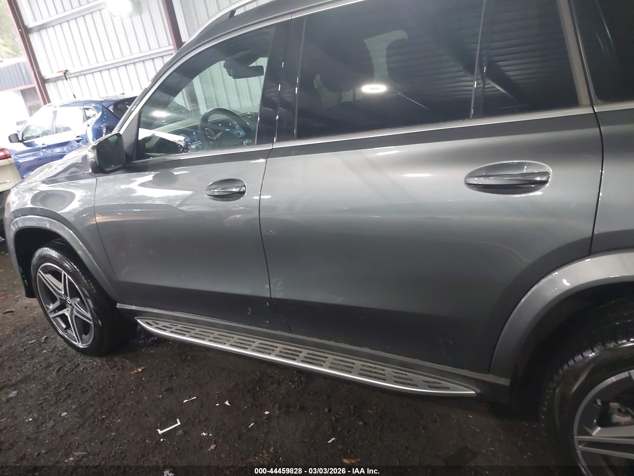 2025 MERCEDES-BENZ GLS 450 4MATIC