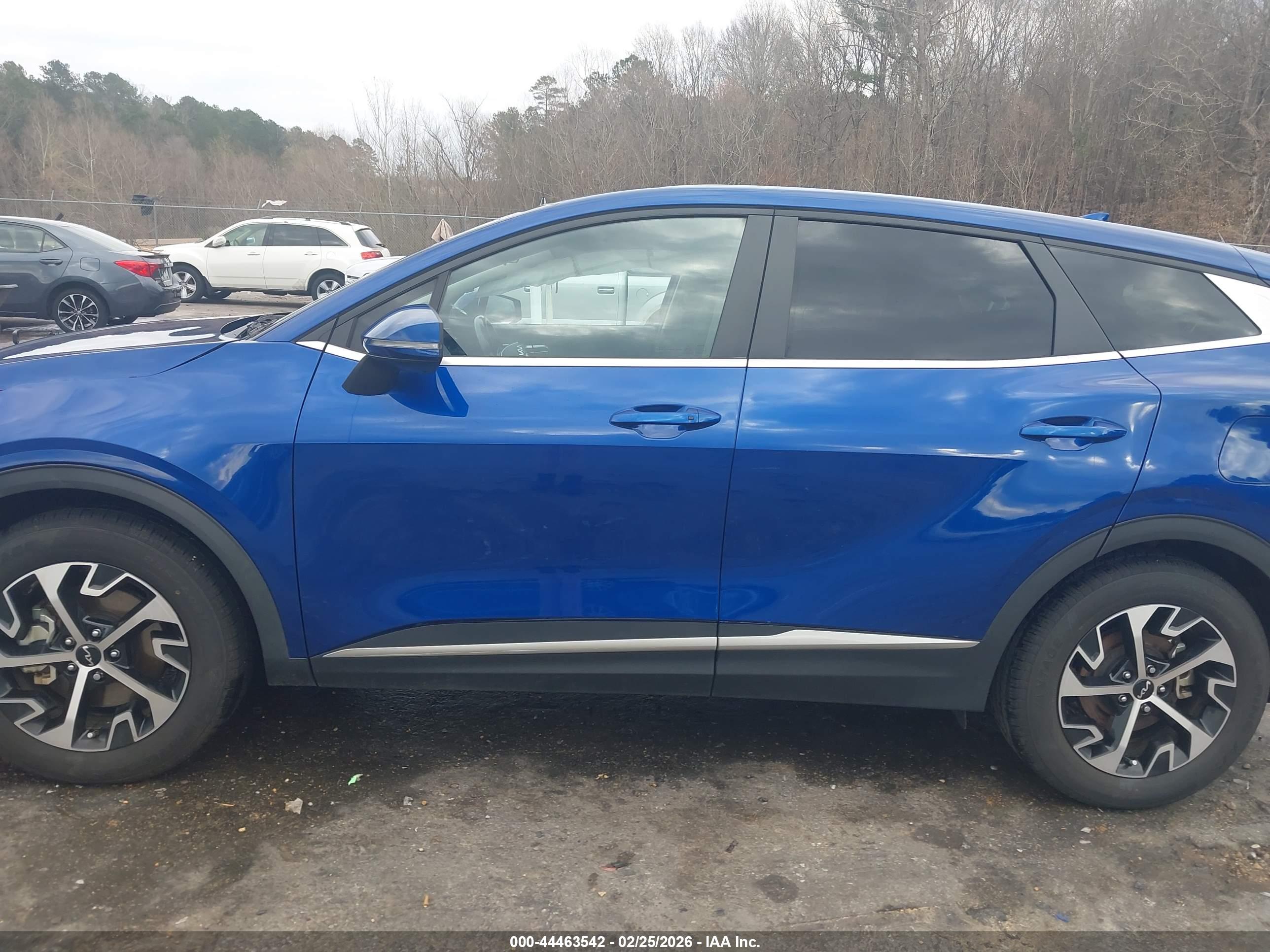 2023 KIA SPORTAGE EX
