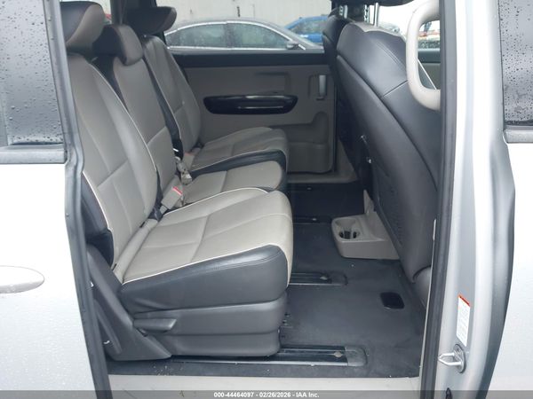 2017 KIA SEDONA EX