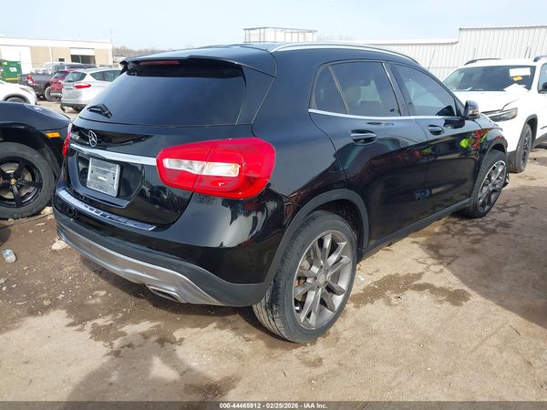 2017 MERCEDES-BENZ GLA 250 GLA250