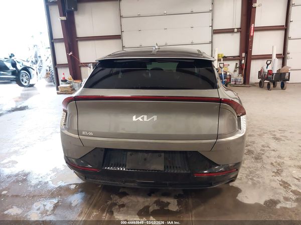2023 KIA EV6 WIND