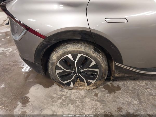 2023 KIA EV6 WIND