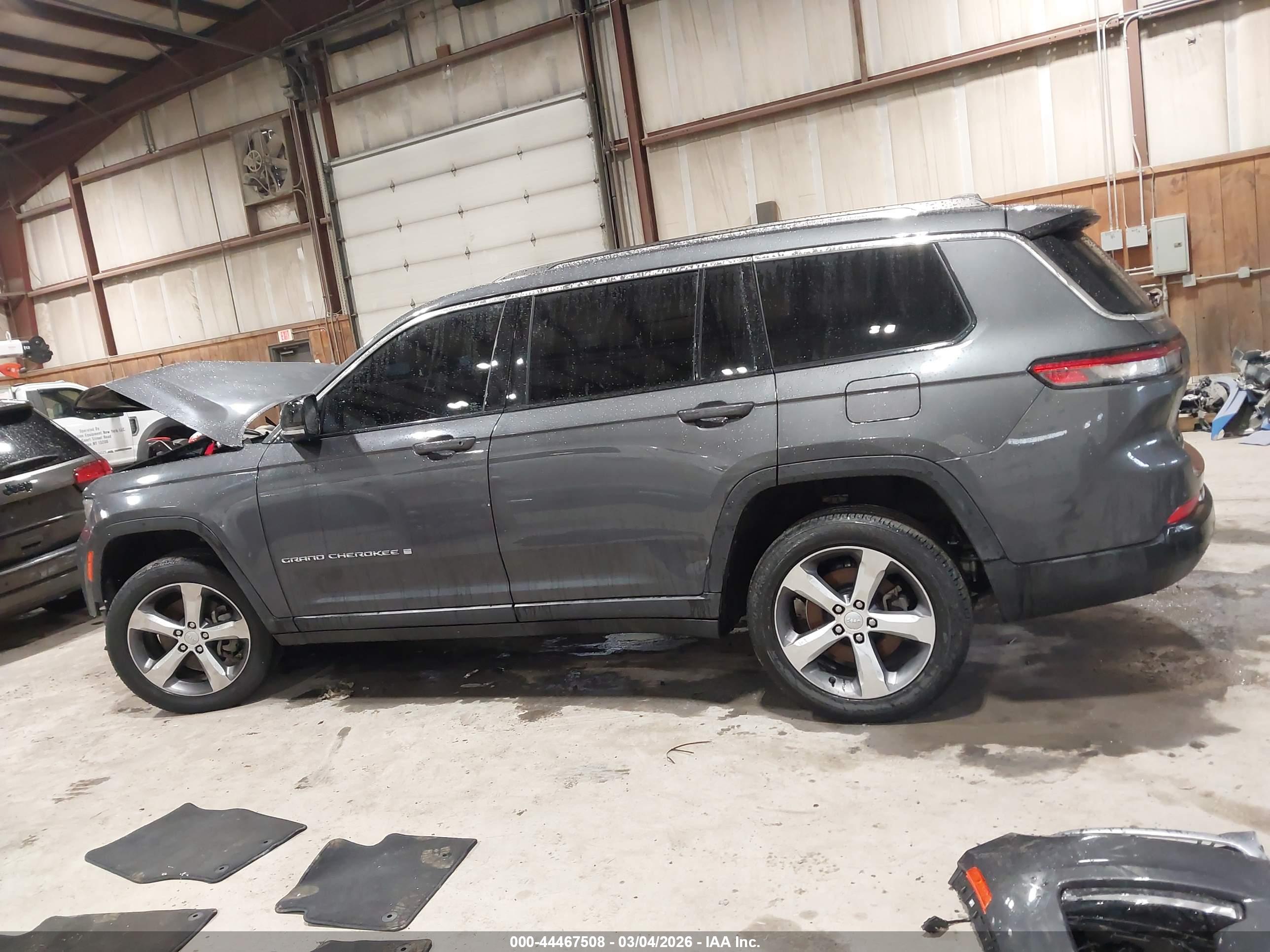 2022 JEEP GRAND CHEROKEE L LIMITED 4X4
