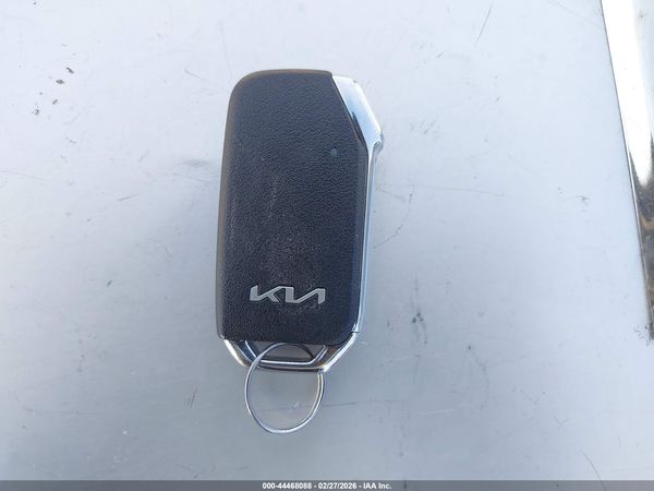 2024 KIA NIRO EX