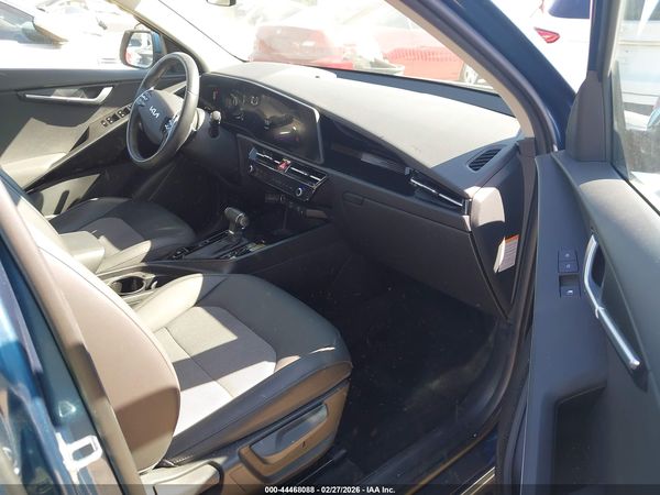 2024 KIA NIRO EX