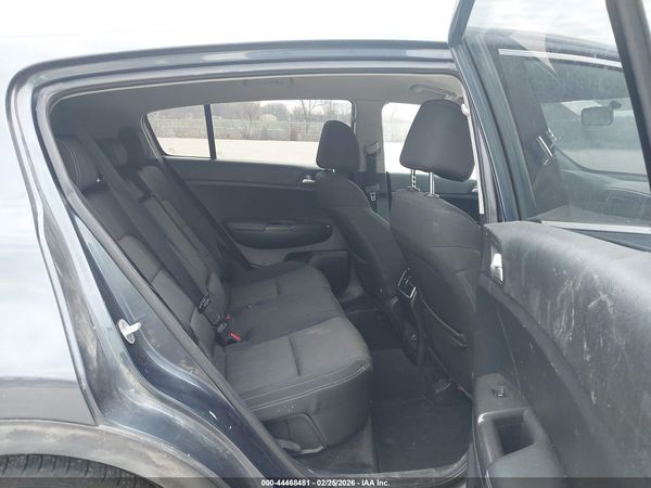 2017 KIA SPORTAGE LX