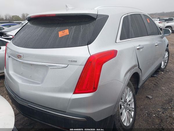 2017 CADILLAC XT5 STANDARD