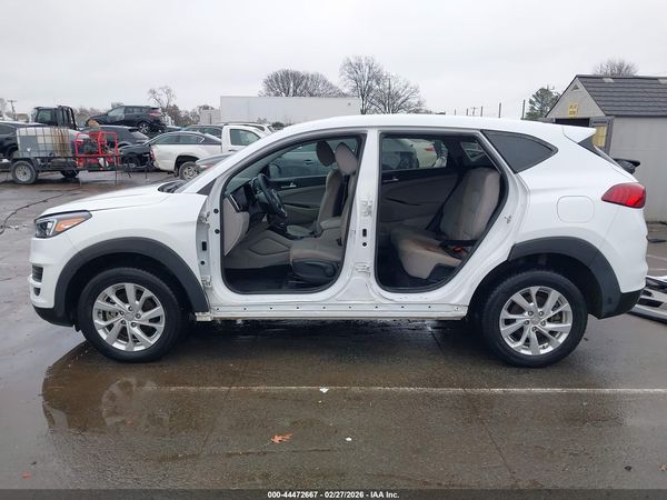 2021 HYUNDAI TUCSON SE