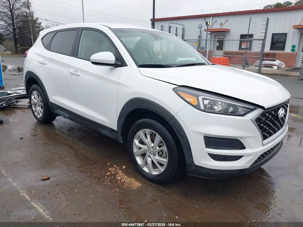 2021 HYUNDAI TUCSON SE