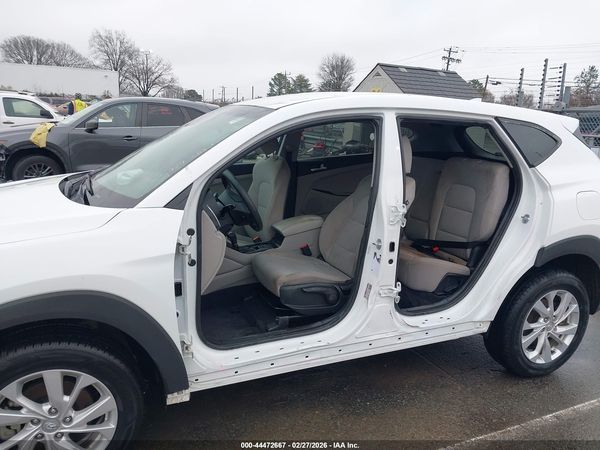 2021 HYUNDAI TUCSON SE