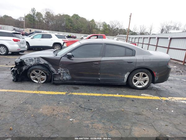 2019 DODGE CHARGER SXT RWD