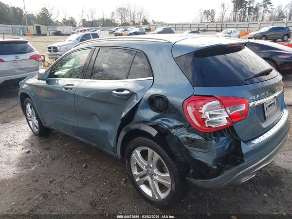2015 MERCEDES-BENZ GLA 250 4MATIC