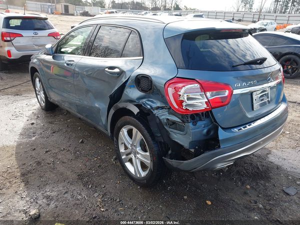 2015 MERCEDES-BENZ GLA 250 4MATIC