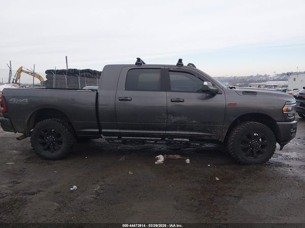 2022 RAM 2500 BIG HORN  4X4 6'4' BOX