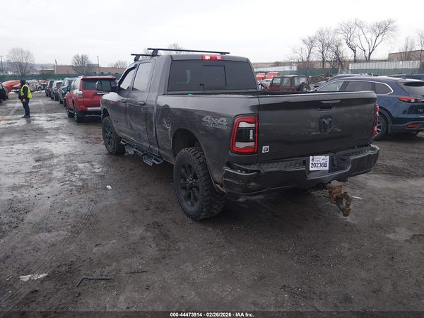 2022 RAM 2500 BIG HORN  4X4 6'4' BOX