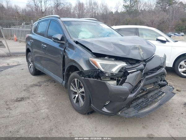 2016 TOYOTA RAV4 XLE