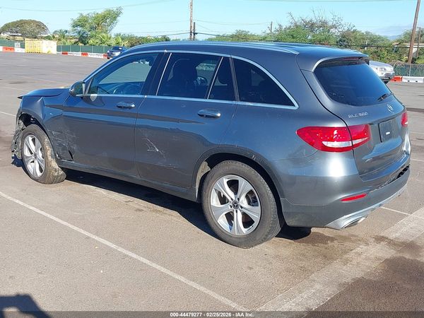 2018 MERCEDES-BENZ GLC 300 4MATIC