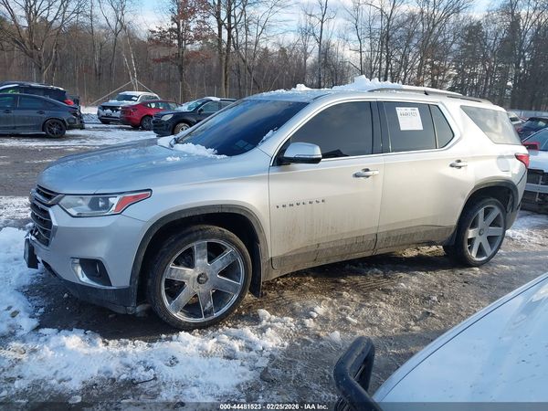 2021 CHEVROLET TRAVERSE FWD LT CLOTH — I117
